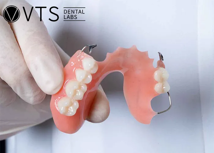 Acrylic-vs-Metal-Partial-Dentures-Discover-the-Best-Choice-for-Patients